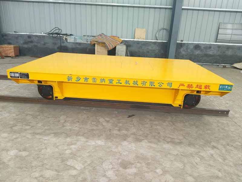 Véhicule de transport de 30 tonnes