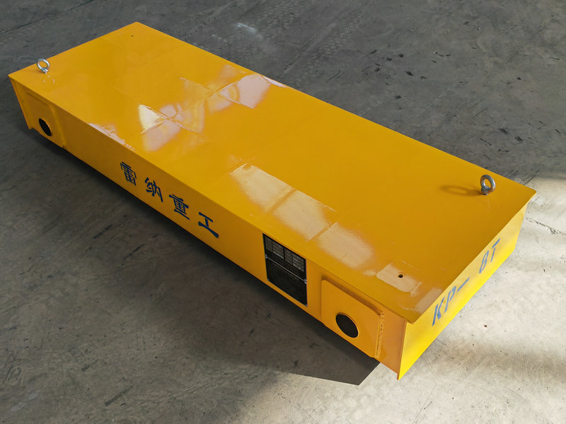 Trolley de transfert ferroviaire non alimenté